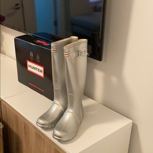 Hunter rain boots